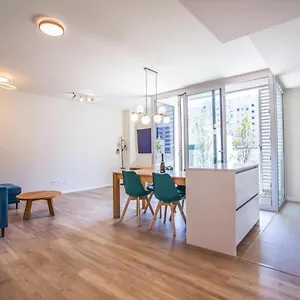 Apartment Forum Casa Barcelona, Sant Adria de Besos