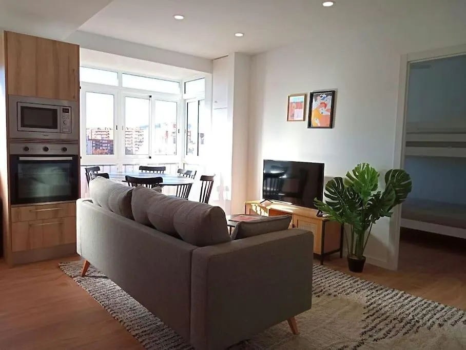 Atico Cerca Playa Y Centro A 10 Min. Apartment Sant Adria de Besos