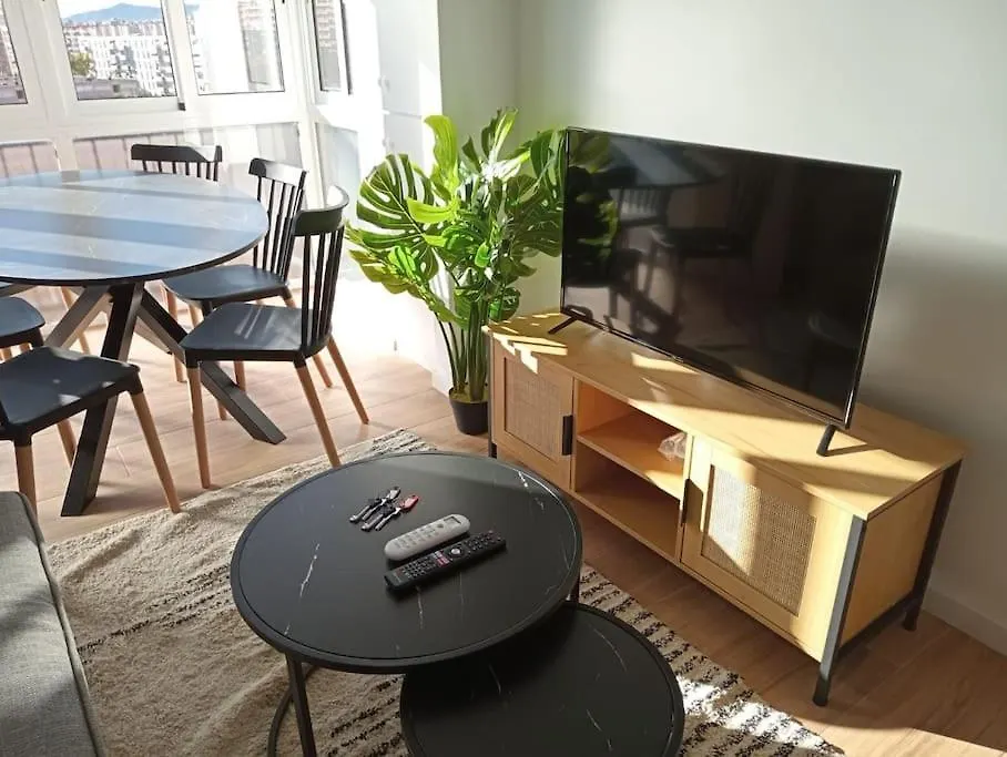 Atico Cerca Playa Y Centro A 10 Min. Apartment Sant Adria de Besos